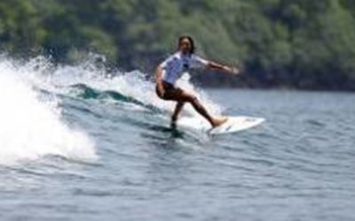 Tough Heats for SA Girls at World Surfing Games