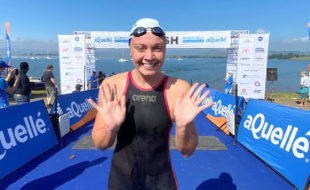 South African Olympic swimmer, Michelle Weber powered through 20 top-ranked women to win the 2021 aQuelle Midmar Mile title that she previously won in 2016. Photo: Supplied