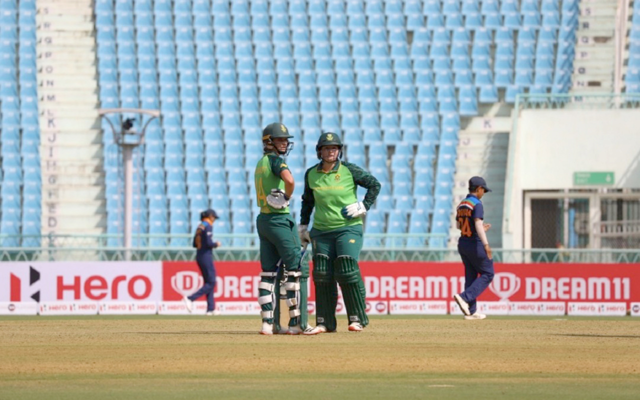 Momentum Proteas opening batters, Lizelle Lee and Laura Wolvaardt, pictured against India in their five-day ODI series in Lucknow. Photo: CSA (Twitter)