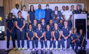 The Momentum Proteas are the toast of South African sport after being honoured by Minister of Sport, Arts and Culture, Nathi Mthethwa at his Recognition of Excellence along with leading male and female athletes who punched above their weight during Covid-19 to put South African sport on the map. Photo: Masechaba Ndlovu (Twitter)