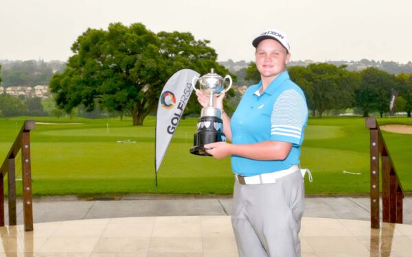 GolfRSA National Squad member Kiera Floyd celebrated a five-stroke victory in the South African Women’s Stroke Play Championship at Royal Johannesburg & Kensington Golf Club on Tuesday, 8 February 2022. Photo: GolfRSA