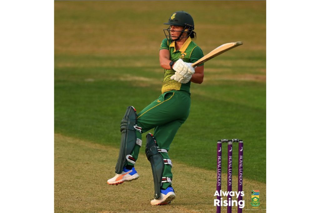 Momentum Proteas duo Marizanne Kapp and Tumi Sekhukhune will miss the entire three-match T20 International series (T20I) against England which began today, with Sekhukhune having sustained a recurrent right groin injury while Kapp returns home for family reasons. Photo: Cricket SA (Twitter)