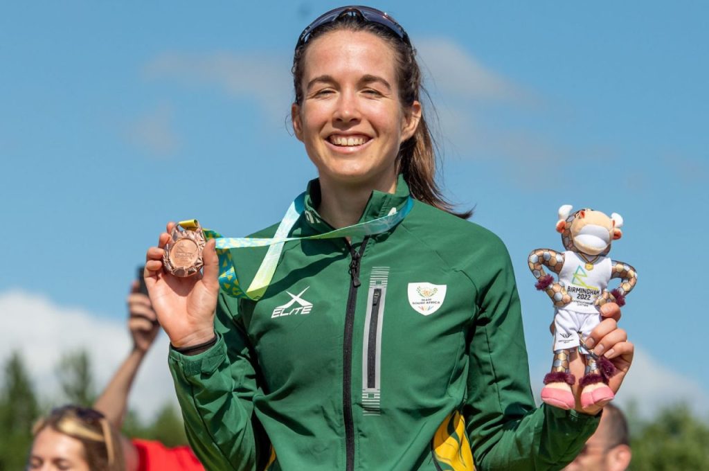 Candice Lill claims the bronze medal in the Women’s Cross Country in Birmingham on Wednesday, 3 August 2022. Photo: Team South Africa (Twitter)