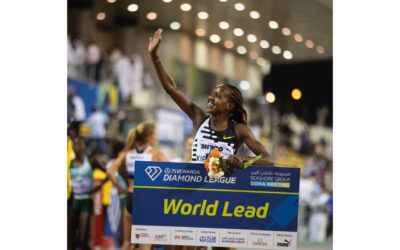 Kenya’s Faith Kipyegon opened her 2023 season in style, winning the 1500m event in a new world lead time at the Doha Diamond League on Friday, 4 May. Photo: World Athletics (Twitter)