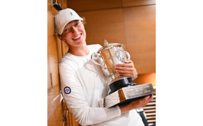 Poland’s Iga Swiatek bagged her third French Open title, becoming the first woman to defend the Roland Garros crown since 2007, when she defeated Karolina Muchova on Saturday, 10 June 2023. Photo: Roland Garros (Instagram)