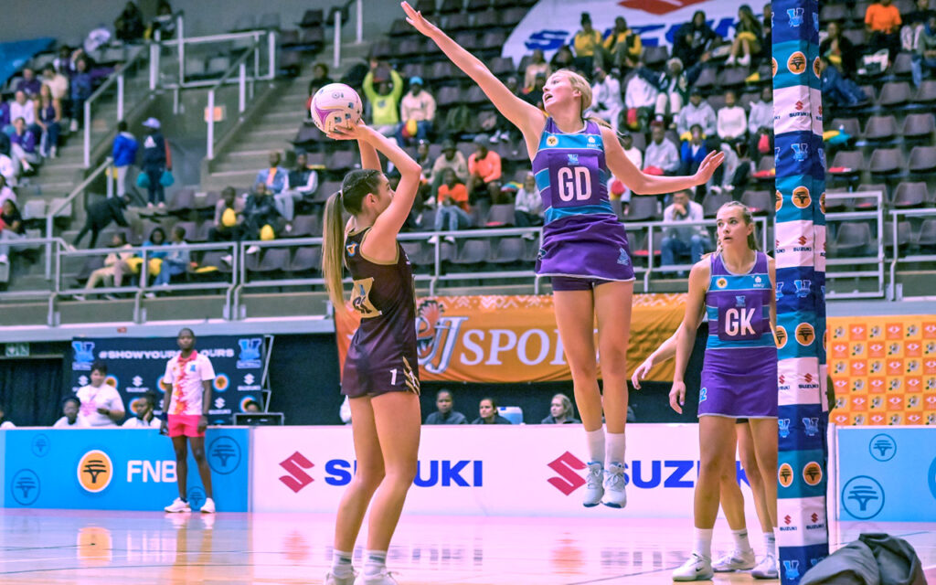 The Eagles proved to be too strong, securing a solid win to book their place in the semi-finals. Photo: Varsity Netball