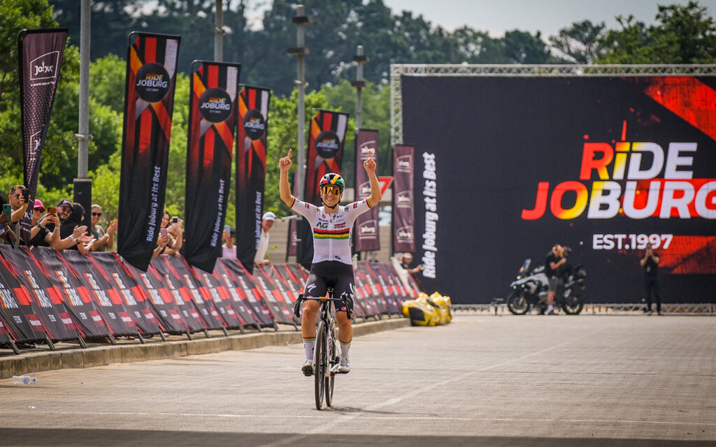 Kim le Court completed her stellar 2025 season with victory on her final day of racing at the Ride Joburg on Sunday, 26 October. All Photos: Dominic Barnardt