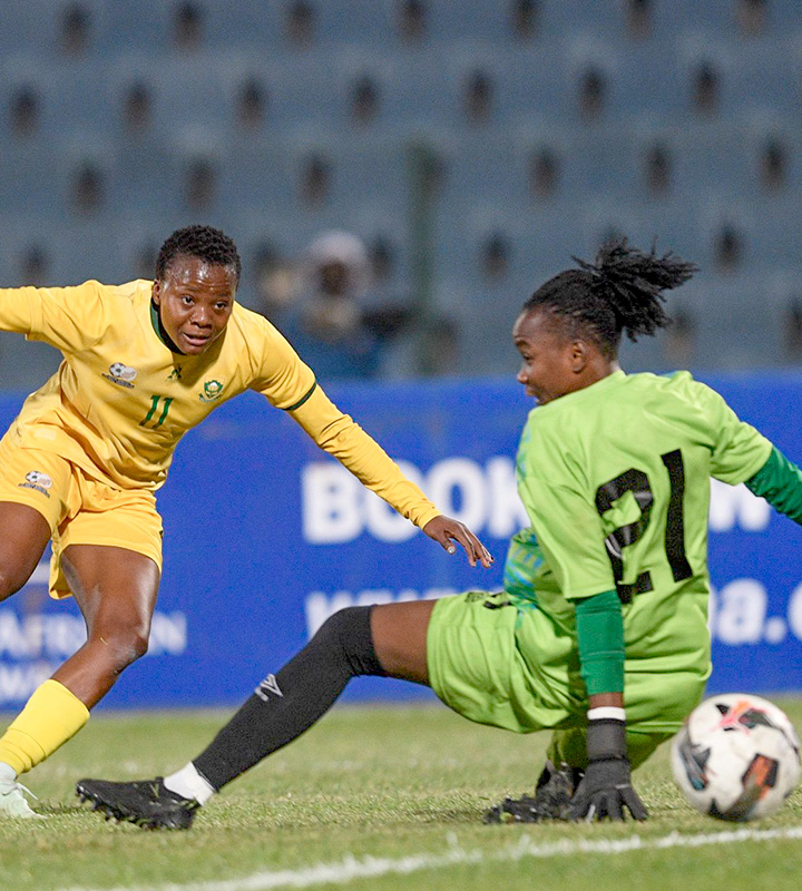 South Africa qualified for the continental tournament after a dramatic 1–0 victory courtesy of a lone strike from Thembi Kgatlana.