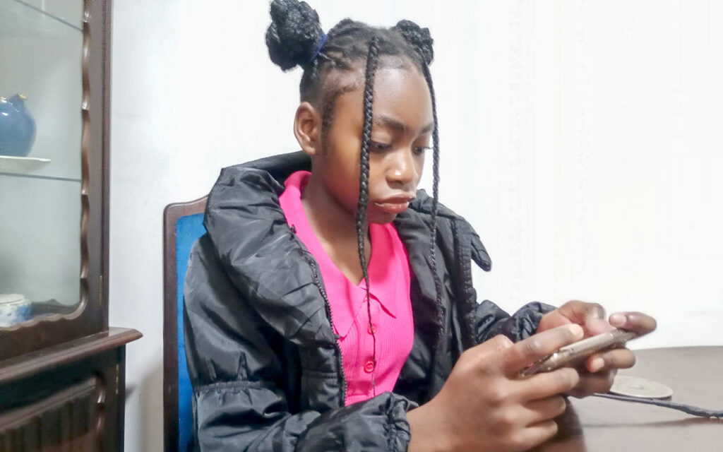 Twelve years old rising star Irene Banda is making waves in the competitive world of mobile gaming, and is excited about representing succesful Black girls as a part of the future of esports in South Africa. All Photos: Supplied