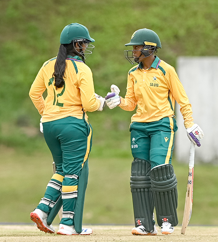 After losing opener Chris-Mari Bezuidenhout early, the innings was stabilised by a 51-run partnership between Shreeya Subbiah and Karabo Meso.