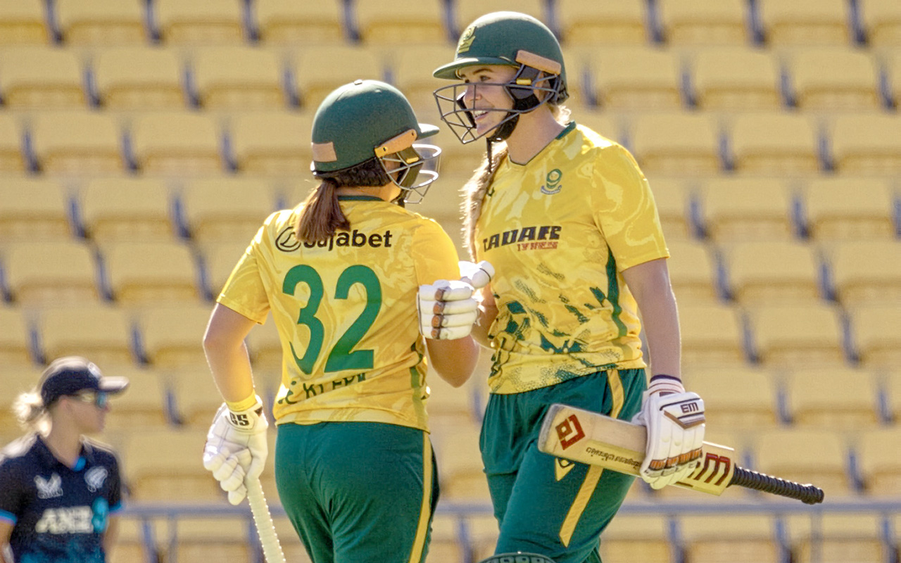 Le Maiden T20I Fifty Not Enough d’Annerie Dercksen dans le cadre de la série White Ferns Clinch à Wellington Le Maiden T20I Fifty Not Enough d’Annerie Dercksen dans le cadre de la série White Ferns Clinch à Wellington