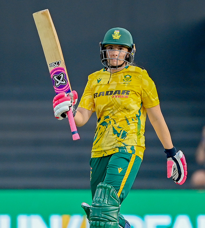 Opening the innings with Wolvaardt, Suné Luus struck 57 off 47 balls for her seventh T20I half-century in a 100-run opening stand with the captain.