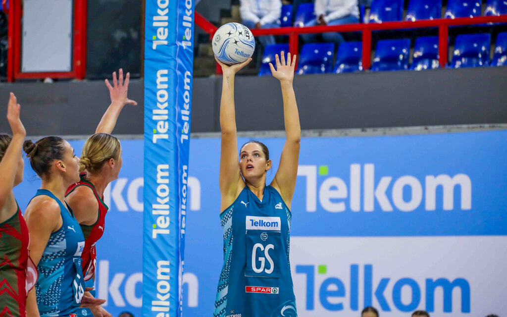 Telkom Netball League Power Week 2 burst into life with the Western Cape Tornados staying unbeaten, the Limpopo Baobabs and Mpumalanga Sunbirds sharing the spoils in a nail-biting 48-48 draw, and the Gauteng Jaguars edging the Kingdom Stars thanks to Luca Keun All Photos: Netball SA