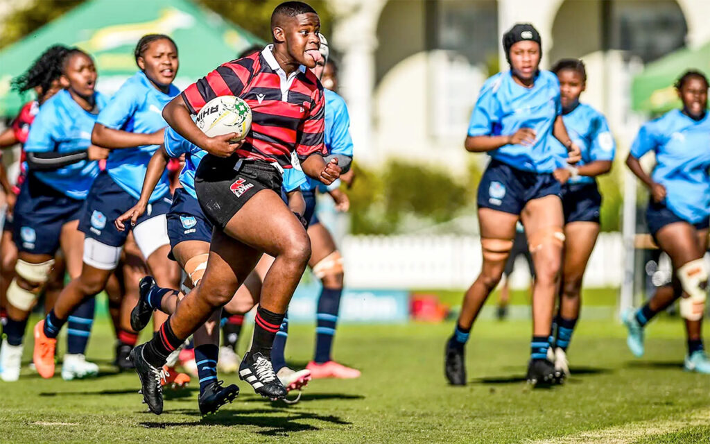 South Western Districts beat the Leopards 44-5 on a thrilling opening day of the FNB U18 Girls Week at Grey High School in Gqeberha