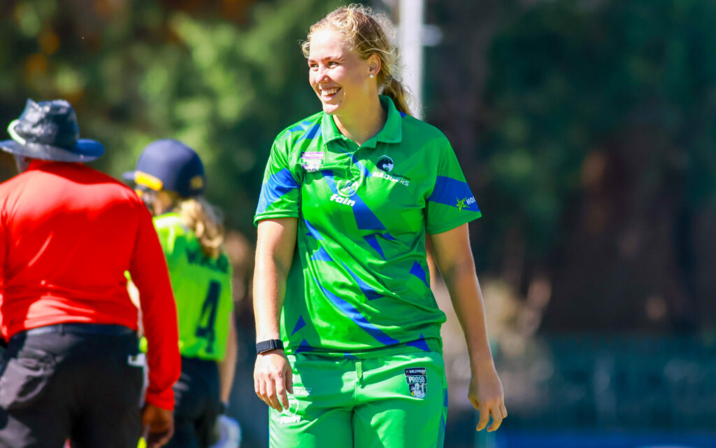 Annerie Dercksen returned career-best List A figures of 5/44 for the Garden Route Badgers as the Warriors slid from 66/0 to 145 all out, sealing a 98-run Hollywoodbets Pro50 Series victory built on Verunissa Reddy's 52 and a total of 243/8, at the Recreation Ground in Oudtshoorn on Saturday, 24 October 2026. All Photos: CSA